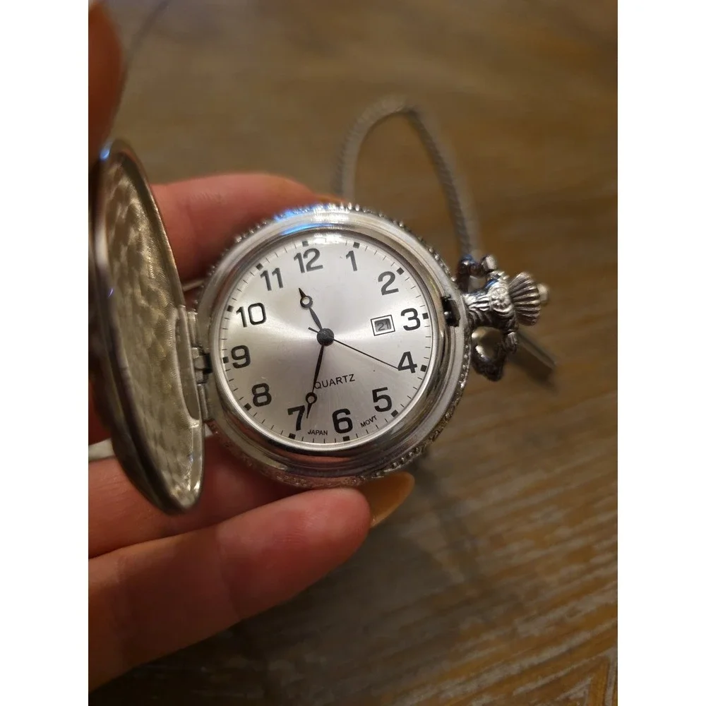 Vintage Steam Engine Train Quartz Pocket Watch Silver Gold Tone with Chain‎
